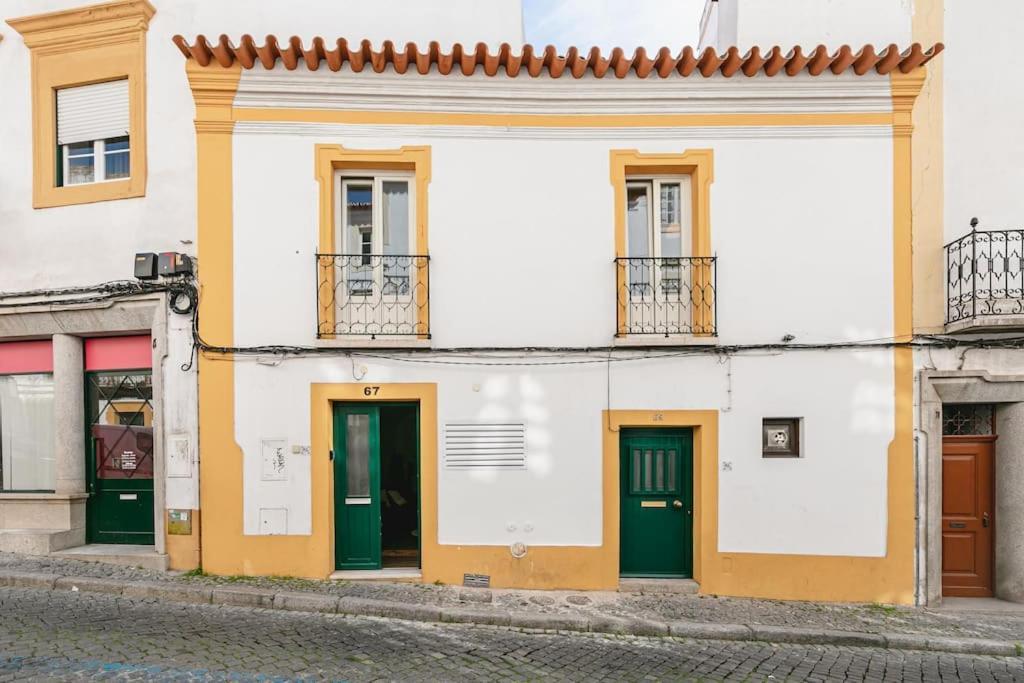 Home near Évora's main square with private terrace Exterior foto